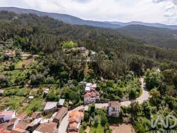 Moradia T4 para Venda em Arganil