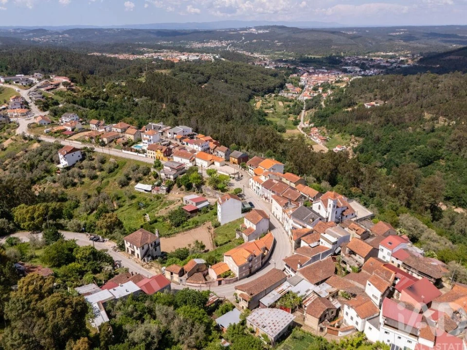 Moradia T4 para Venda em Arganil Foto 26