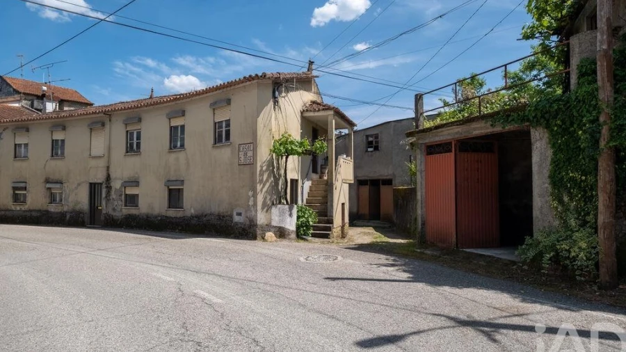 Moradia T4 para Venda em Arganil