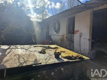 Terreno para Venda em Azueira e Sobral da Abelheira