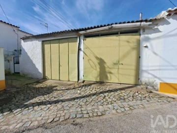 Terreno para Venda em Azueira e Sobral da Abelheira