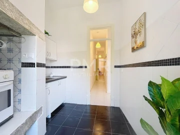 Apartamento T3 para Venda em Arroios