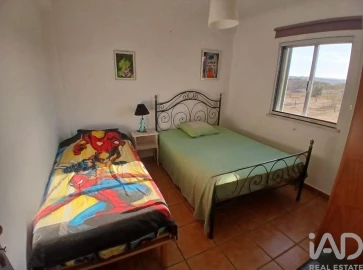 Quinta T4 para Venda em Martim Longo