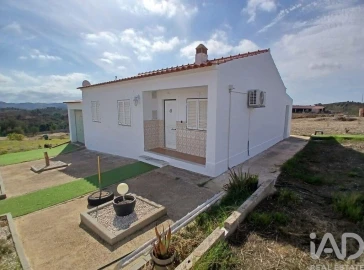 Quinta T4 para Venda em Martim Longo
