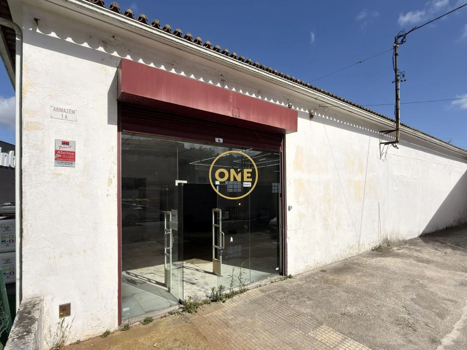 Armazém para Venda em Santa Maria, São Pedro e Matacães Foto 2