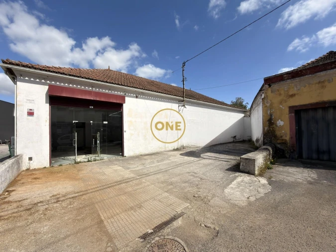 Armazém para Venda em Santa Maria, São Pedro e Matacães Foto 15