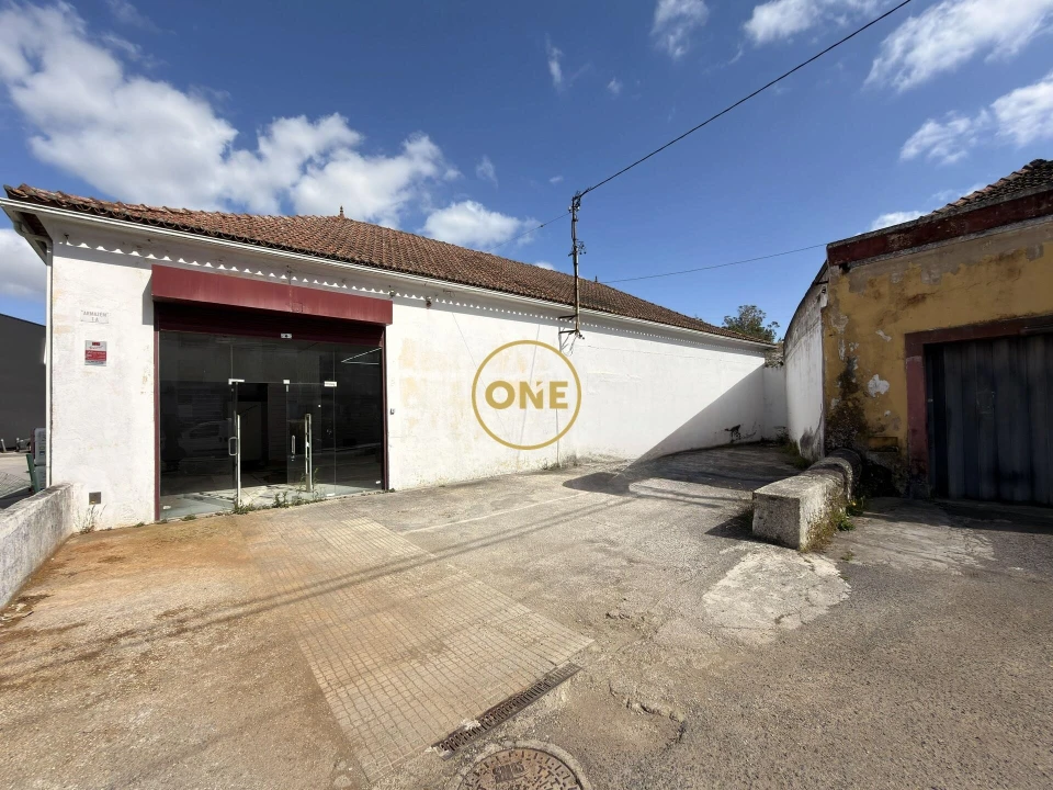 Armazém para Venda em Santa Maria, São Pedro e Matacães Foto 15