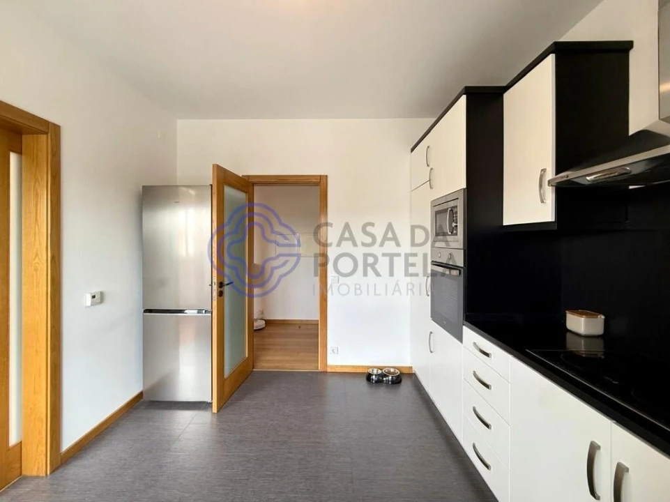 Apartamento T2 para Venda em Arouca e Burgo Foto 5