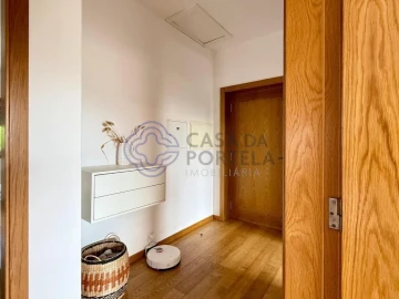 Apartamento T2 para Venda em Arouca e Burgo