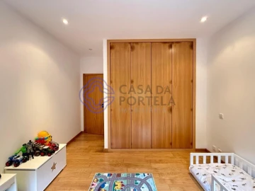 Apartamento T2 para Venda em Arouca e Burgo