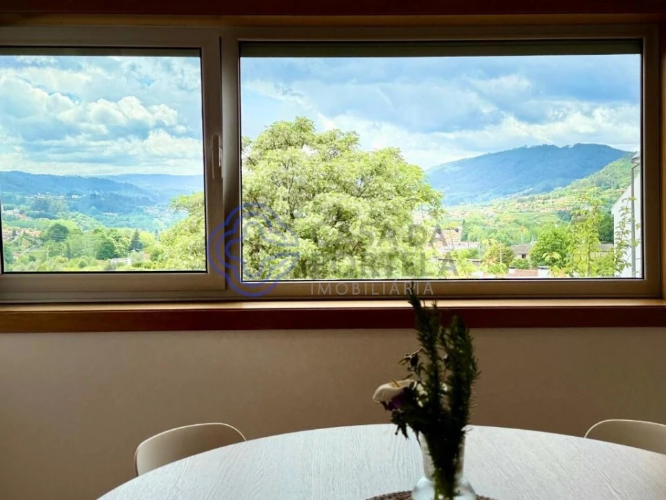 Apartamento T2 para Venda em Arouca e Burgo Foto 3