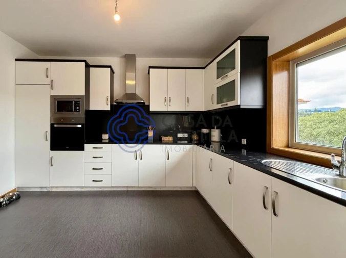 Apartamento T2 para Venda em Arouca e Burgo Foto 4