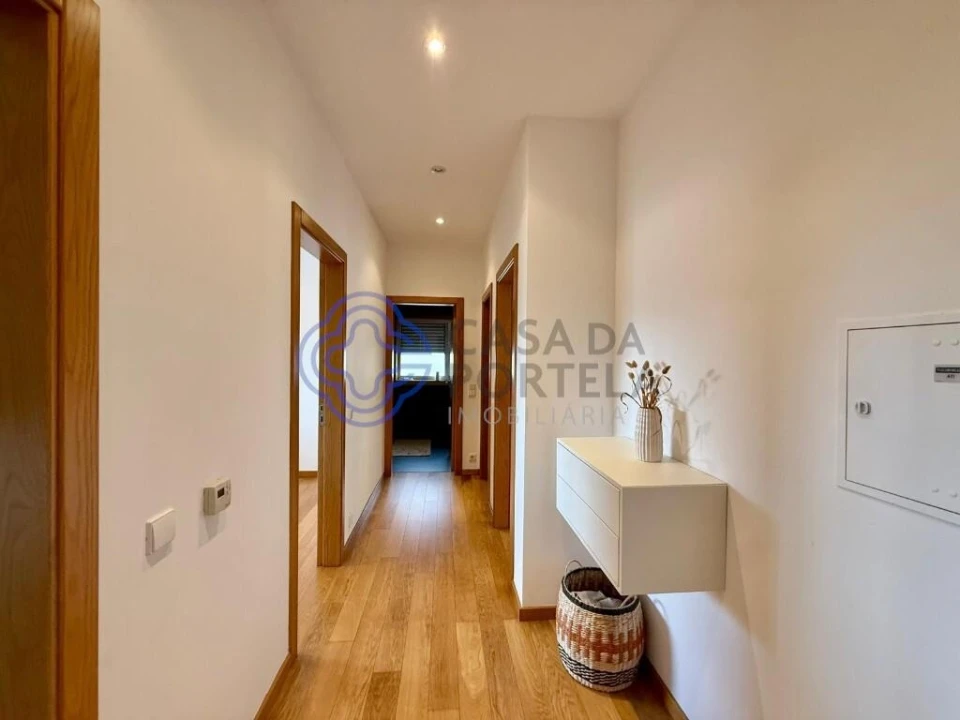Apartamento T2 para Venda em Arouca e Burgo Foto 18