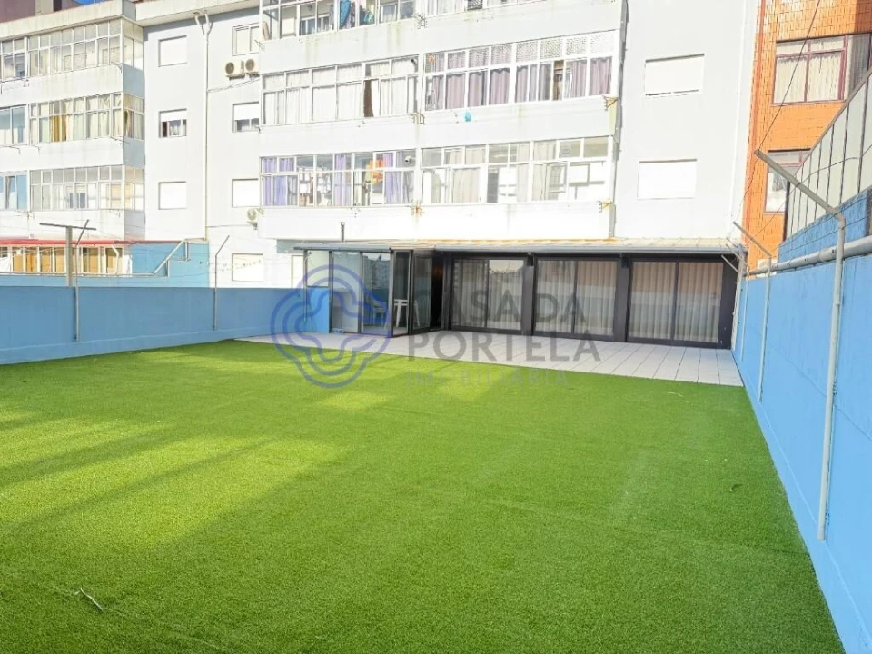 Apartamento T3 para Venda em São João da Madeira Foto 28