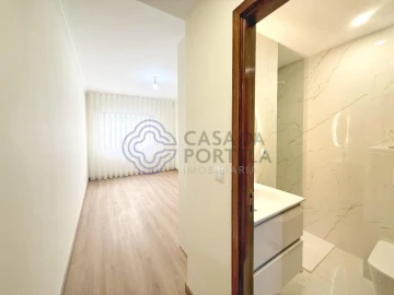 Apartamento T3 para Venda em São João da Madeira