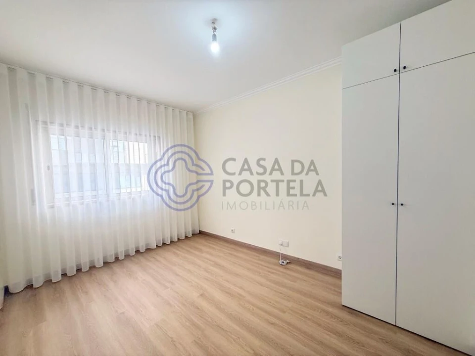 Apartamento T3 para Venda em São João da Madeira Foto 8