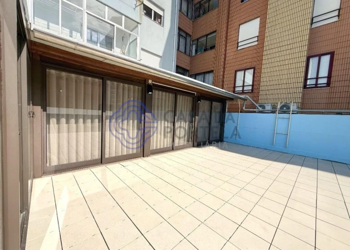 Apartamento T3 para Venda em São João da Madeira Foto 25