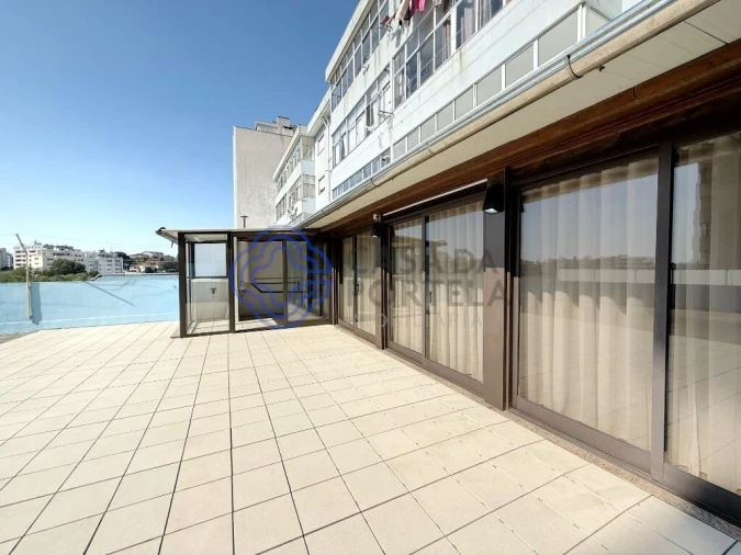 Apartamento T3 para Venda em São João da Madeira Foto 24