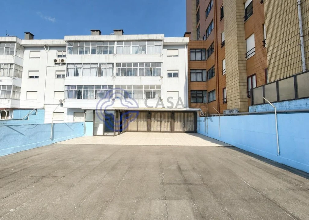 Apartamento T3 para Venda em São João da Madeira Foto 26