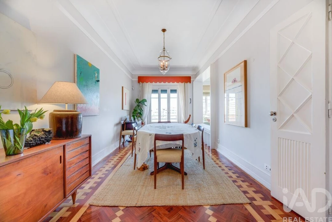 Apartamento T2 para Venda em Avenidas Novas Foto 9