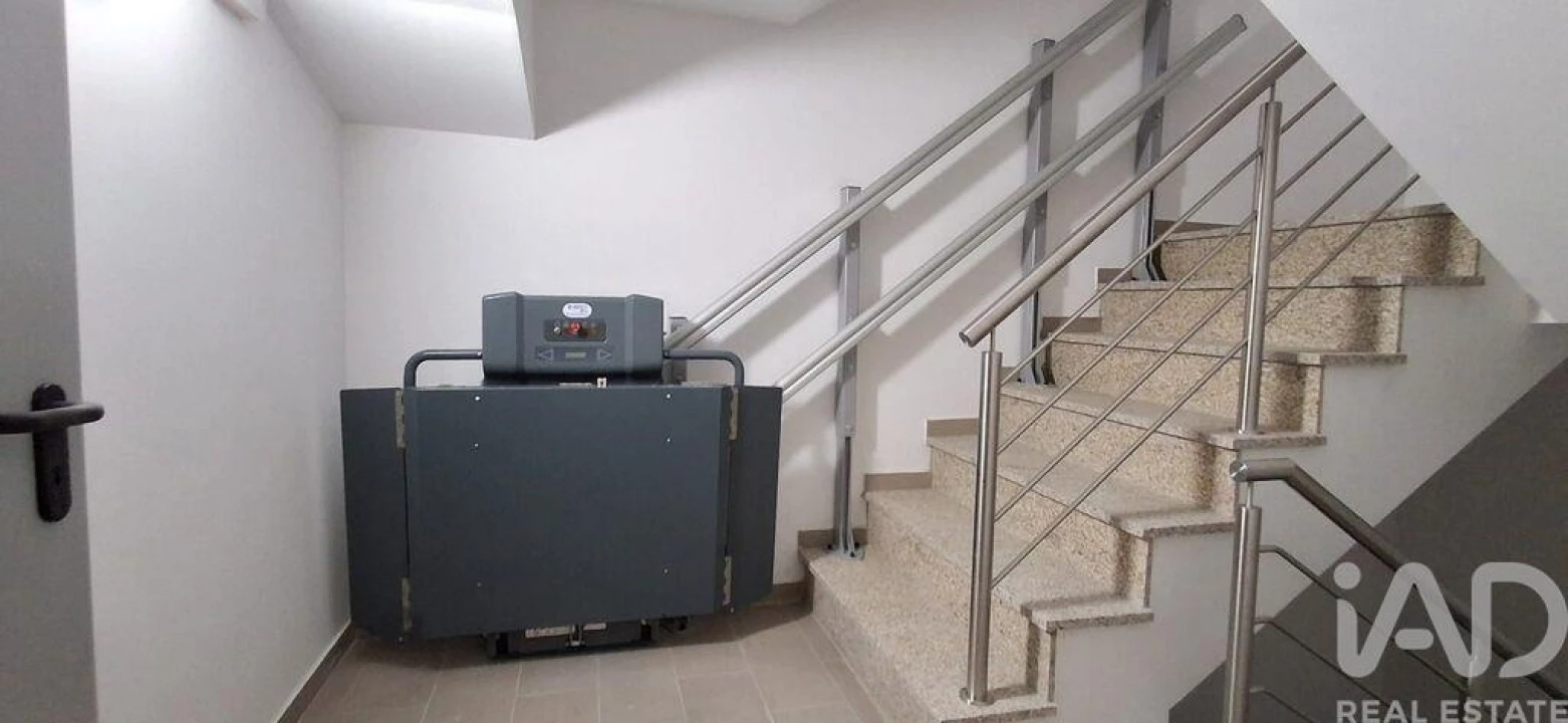 Apartamento T3 para Venda em Covilhã e Canhoso Foto 33