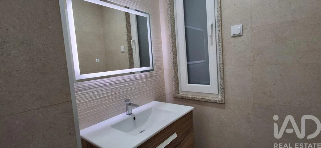 Apartamento T3 para Venda em Covilhã e Canhoso Foto 24