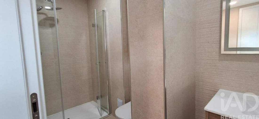 Apartamento T3 para Venda em Covilhã e Canhoso Foto 25