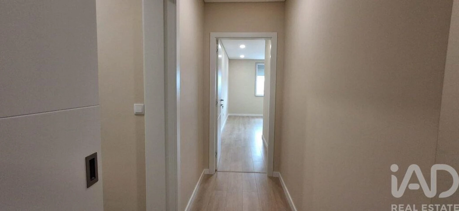 Apartamento T3 para Venda em Covilhã e Canhoso Foto 10