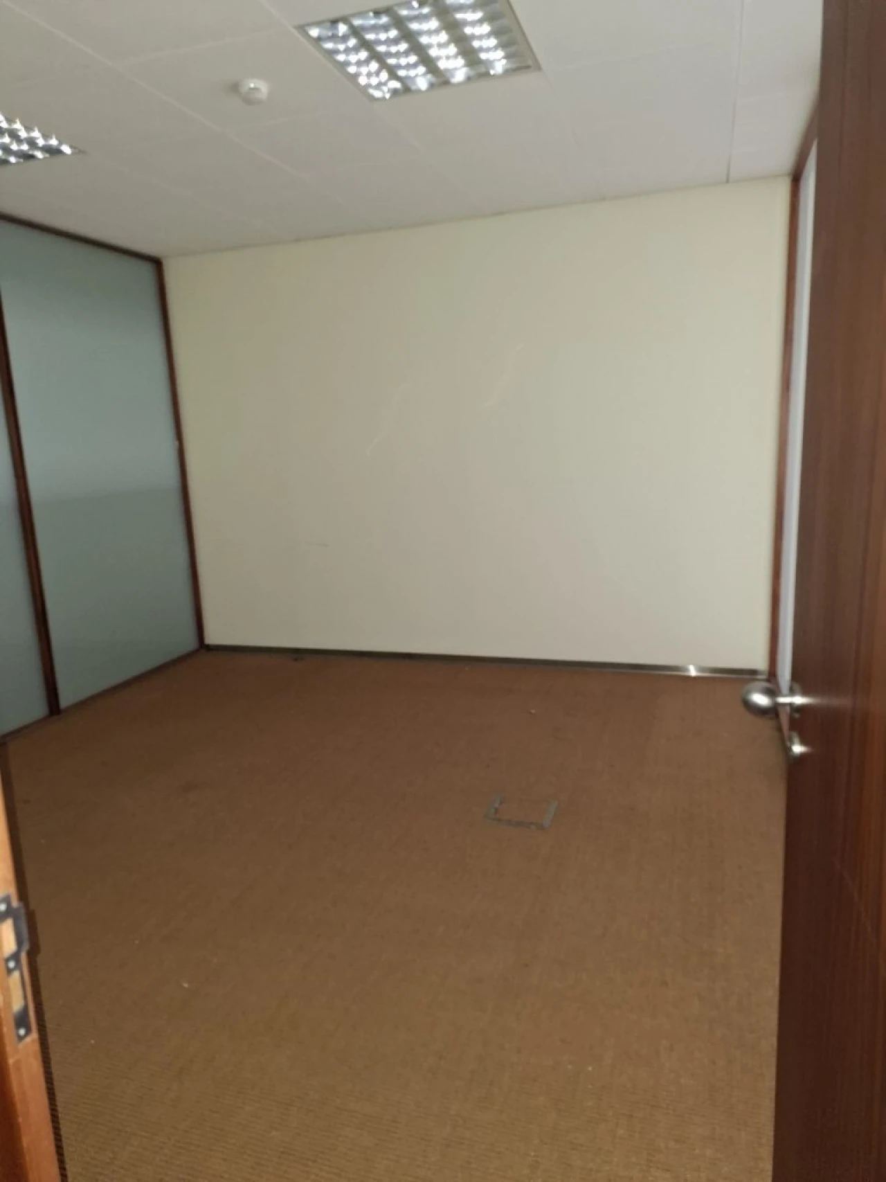 Armazém para Venda em Santo Tirso, Couto (Santa Cristina e São Miguel) e Burgães Foto 12