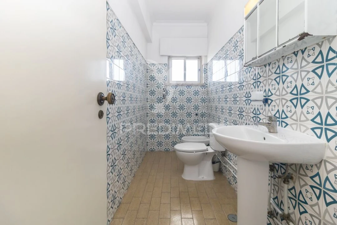 Apartamento T3 para Venda em Corroios Foto 18