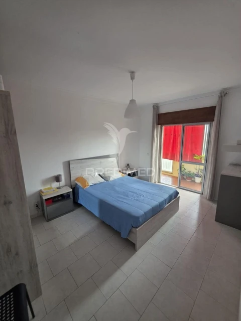 Apartamento T3 para Venda em Corroios