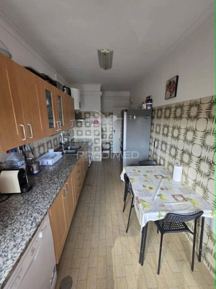 Apartamento T3 para Venda em Corroios Foto 2