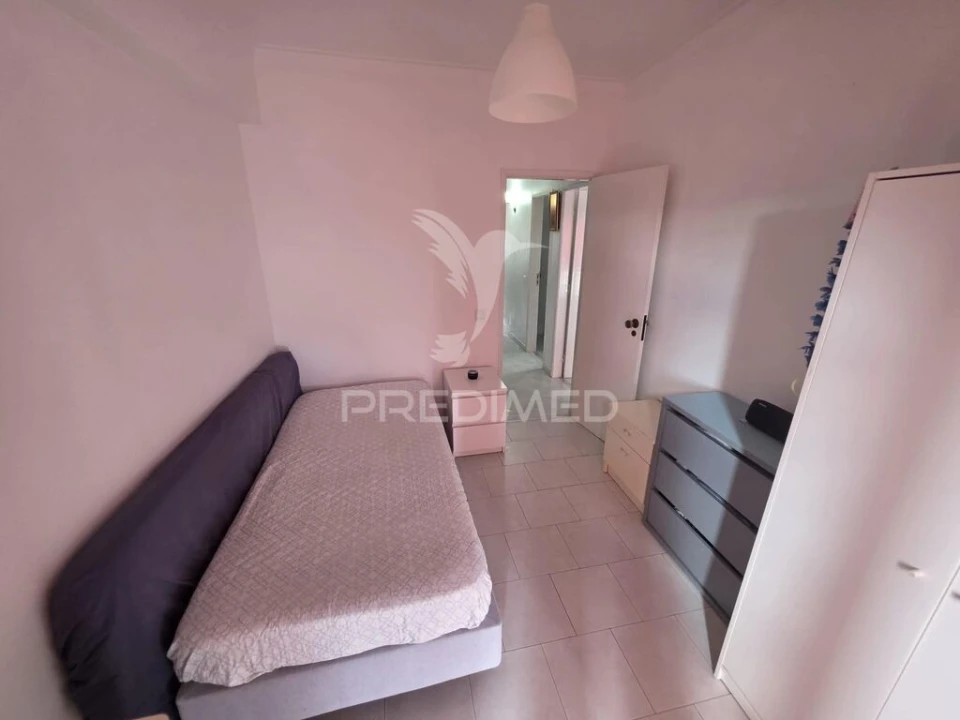 Apartamento T3 para Venda em Corroios Foto 4