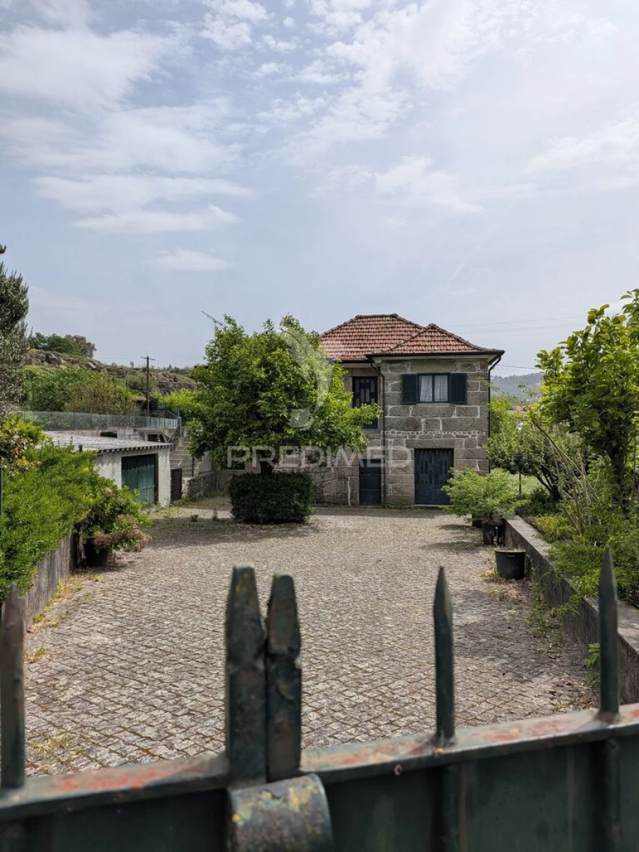 Quinta T3 para Venda em Monte Córdova