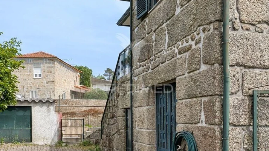 Quinta T3 para Venda em Monte Córdova