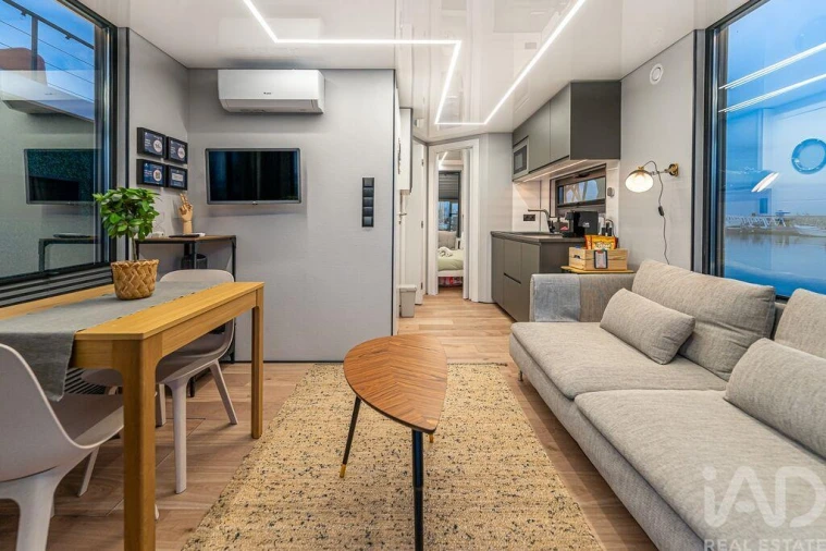Apartamento T2 para Venda em Olivais Foto 5