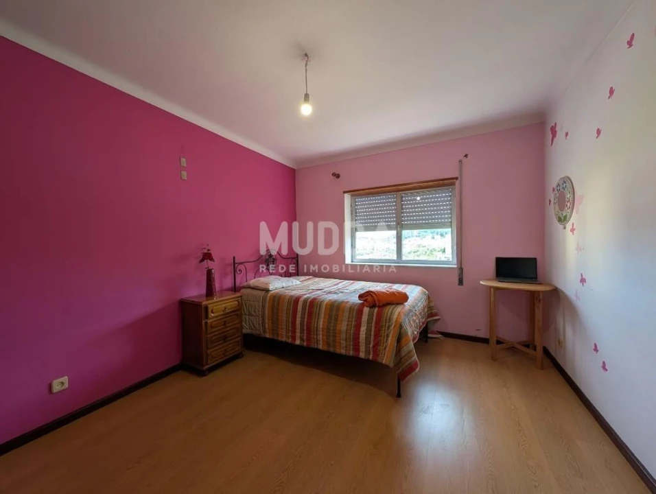 Apartamento T3 para Venda em Sé, Santa Maria e Meixedo Foto 4