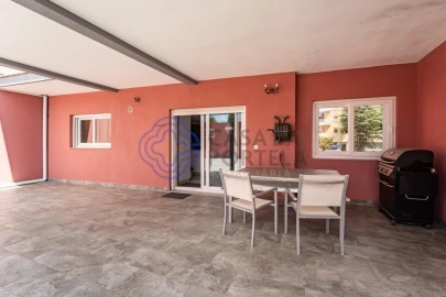Moradia T3 para Venda em Fânzeres e São Pedro da Cova