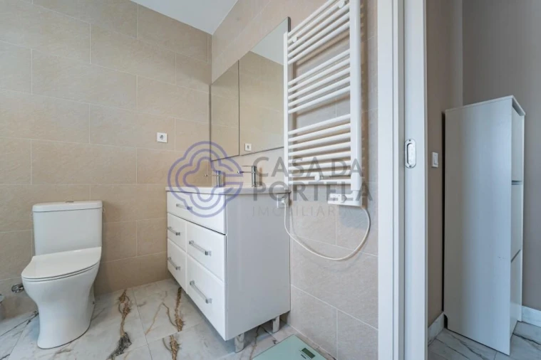 Moradia T3 para Venda em Fânzeres e São Pedro da Cova Foto 22