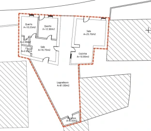 Moradia T2 para Venda em Azoia de Cima e Tremês