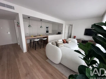 Apartamento T2 para Venda em Santa Marinha e São Pedro da Afurada
