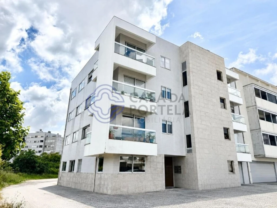 Apartamento T2 para Venda em Cidade da Maia Foto 1