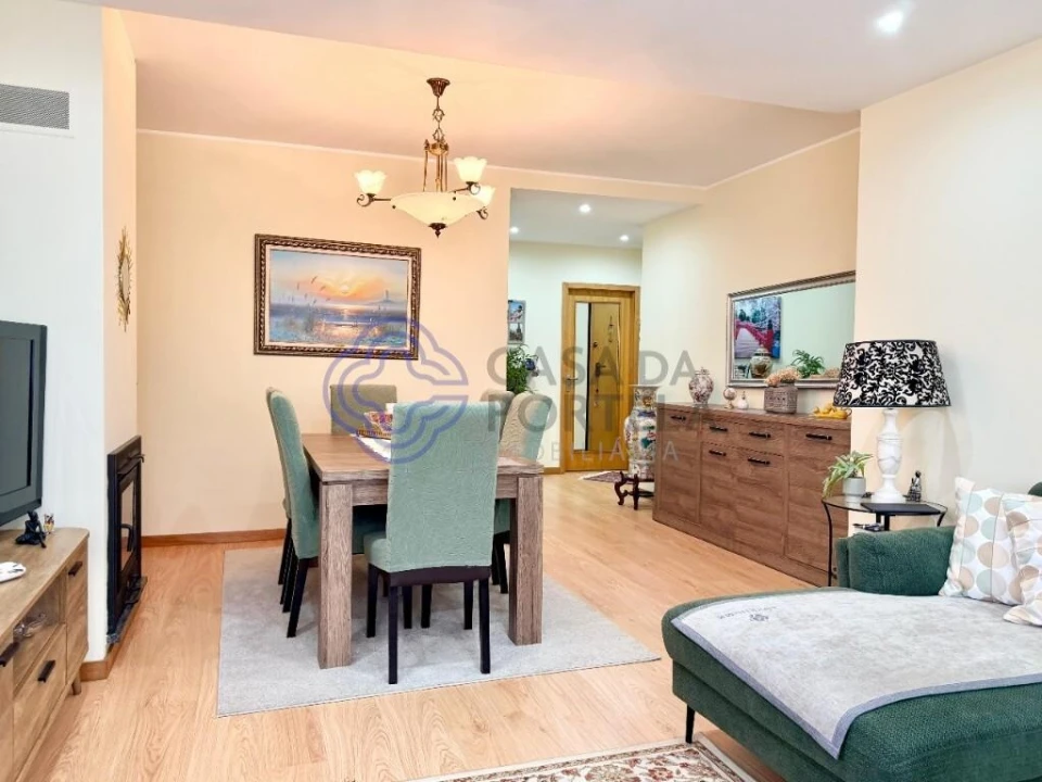 Apartamento T2 para Venda em Cidade da Maia Foto 26