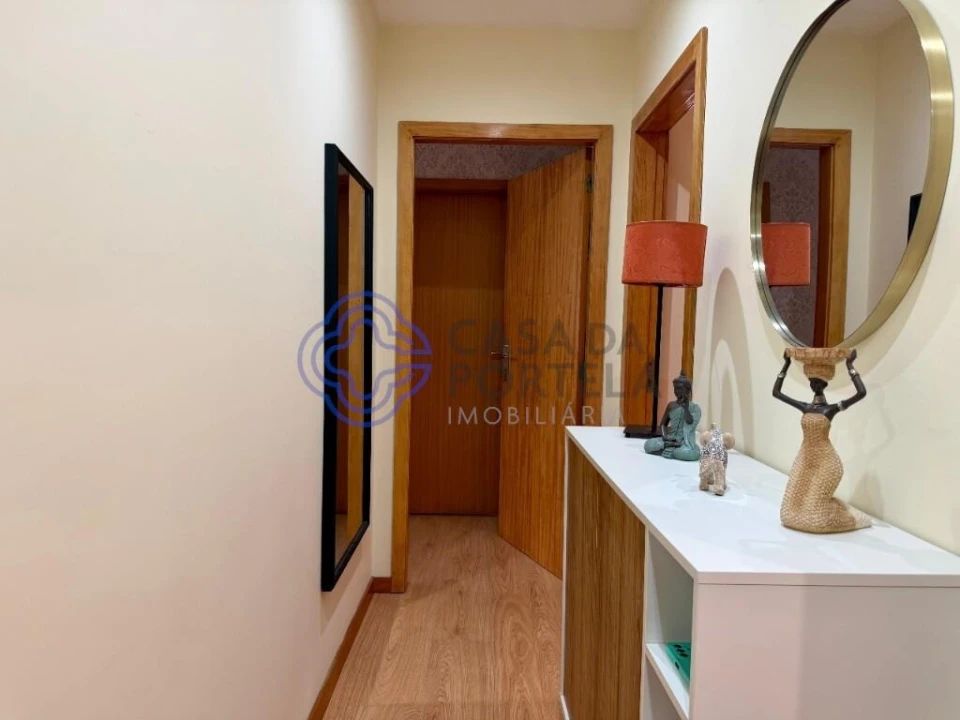 Apartamento T2 para Venda em Cidade da Maia Foto 4
