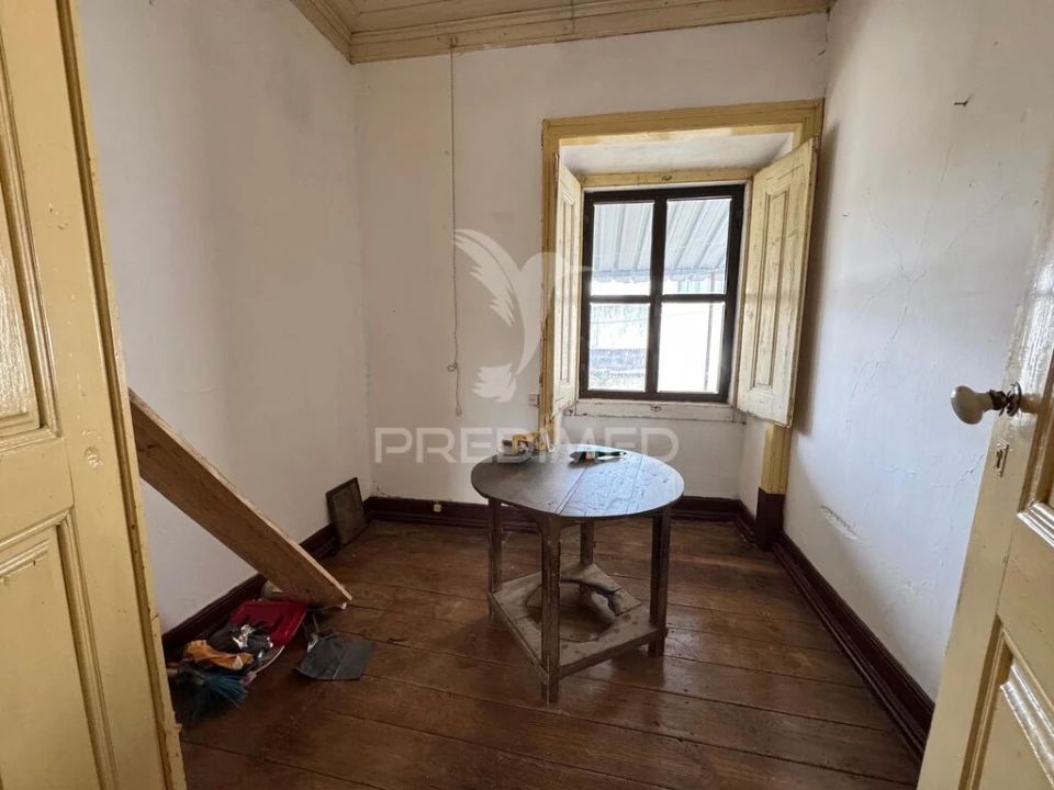 Apartamento T8 para Venda em Sardoal Foto 8
