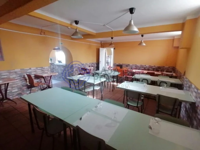 Loja para Venda em Arcozelo Foto 5
