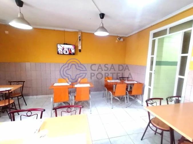 Loja para Venda em Arcozelo Foto 7