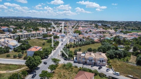 Moradia T3 para Venda em Ferreiras