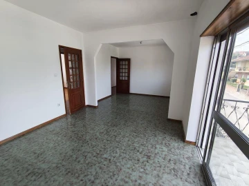 Apartamento T3 para Venda em Sande Vila Nova e Sande São Clemente