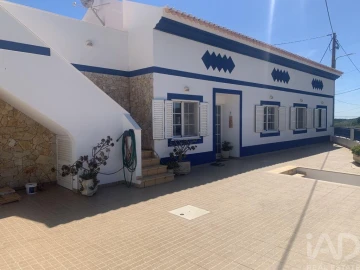 Moradia T3 para Venda em Luz de Tavira e Santo Estêvão